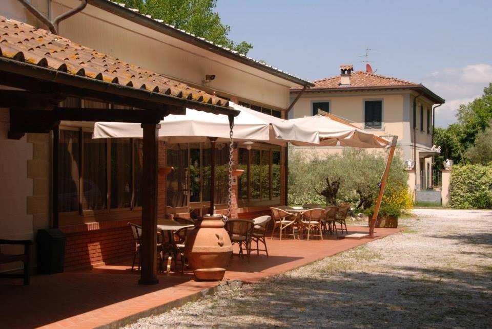 Hotel Giuly Torre del Lago Puccini Exterior photo